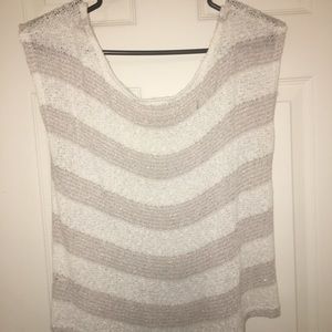 Light and casual shirt